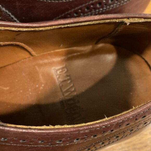 E.T Wright mens vintage wingtip oxfords size 8.5 D main image 4